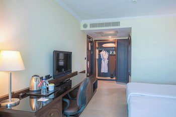 Crowne Plaza Hotel Antalya by IHG galeri fotoğrafı