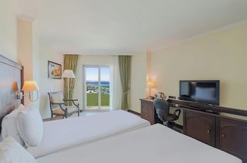 Crowne Plaza Hotel Antalya by IHG galeri fotoğrafı