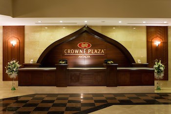 Crowne Plaza Hotel Antalya by IHG fotoğrafı