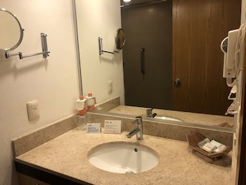 Holiday Inn Express Manzanillo, An Ihg Hotel