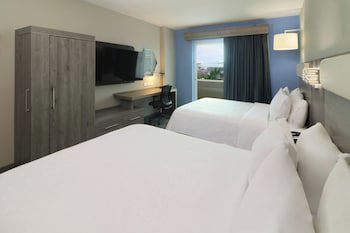 Holiday Inn Express Manzanillo, An Ihg Hotel