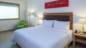 Holiday Inn Express Manzanillo, An Ihg Hotel