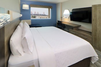 Holiday Inn Express Manzanillo, An Ihg Hotel