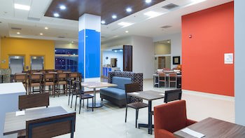 Holiday Inn Express Manzanillo, An Ihg Hotel