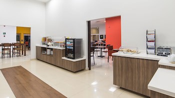 Holiday Inn Express Manzanillo, An Ihg Hotel