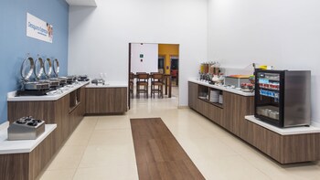 Holiday Inn Express Manzanillo, An Ihg Hotel