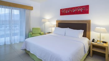 Holiday Inn Express Manzanillo, An Ihg Hotel