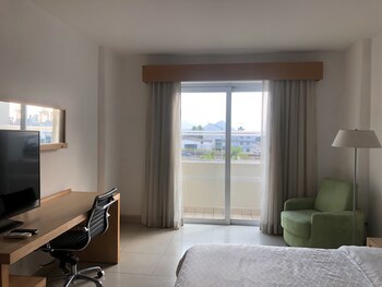 Holiday Inn Express Manzanillo, An Ihg Hotel
