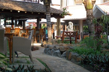 Aanari Hotel And Spa