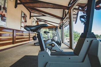Aanari Hotel And Spa