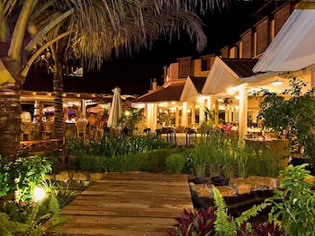 Aanari Hotel And Spa