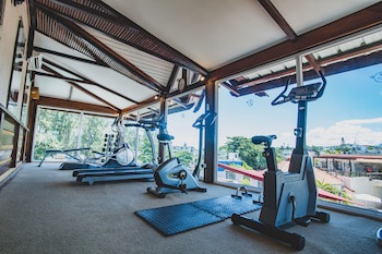 Aanari Hotel And Spa