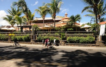 Aanari Hotel And Spa