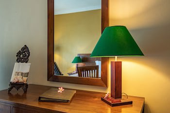 Aanari Hotel And Spa