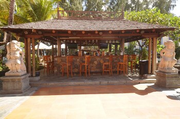 Aanari Hotel And Spa