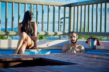 Aanari Hotel And Spa