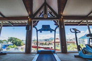 Aanari Hotel And Spa