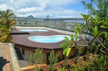 Aanari Hotel And Spa