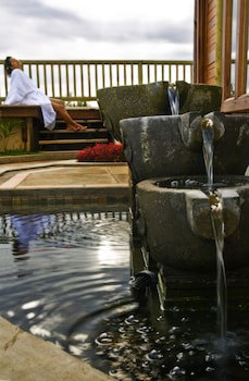 Aanari Hotel And Spa