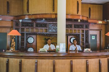 Aanari Hotel And Spa