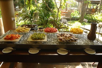 Aanari Hotel And Spa