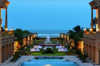The Chariot Resort & Spa