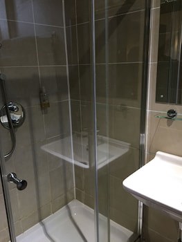 Edinburghhouse Hotel