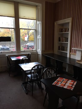 Edinburghhouse Hotel