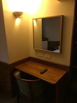 Edinburghhouse Hotel
