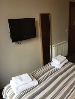 Edinburghhouse Hotel