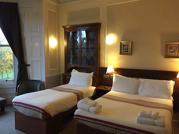 Edinburghhouse Hotel
