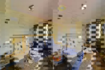 Agora Life Hotel - Special Class