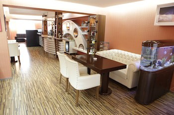 Days Hotel By Wyndham Baku