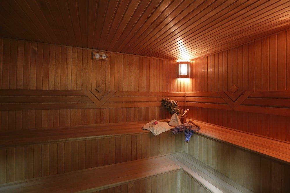 Days Hotel by Wyndham Baku