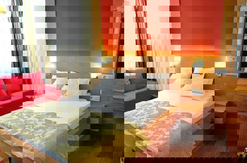 Antique Hostel & Guesthouse