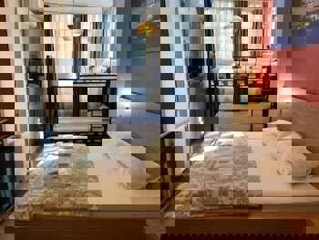 Antique Hostel & Guesthouse