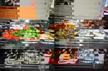 Antique Hostel & Guesthouse