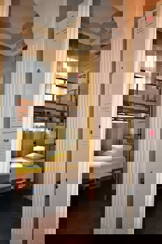 Antique Hostel & Guesthouse