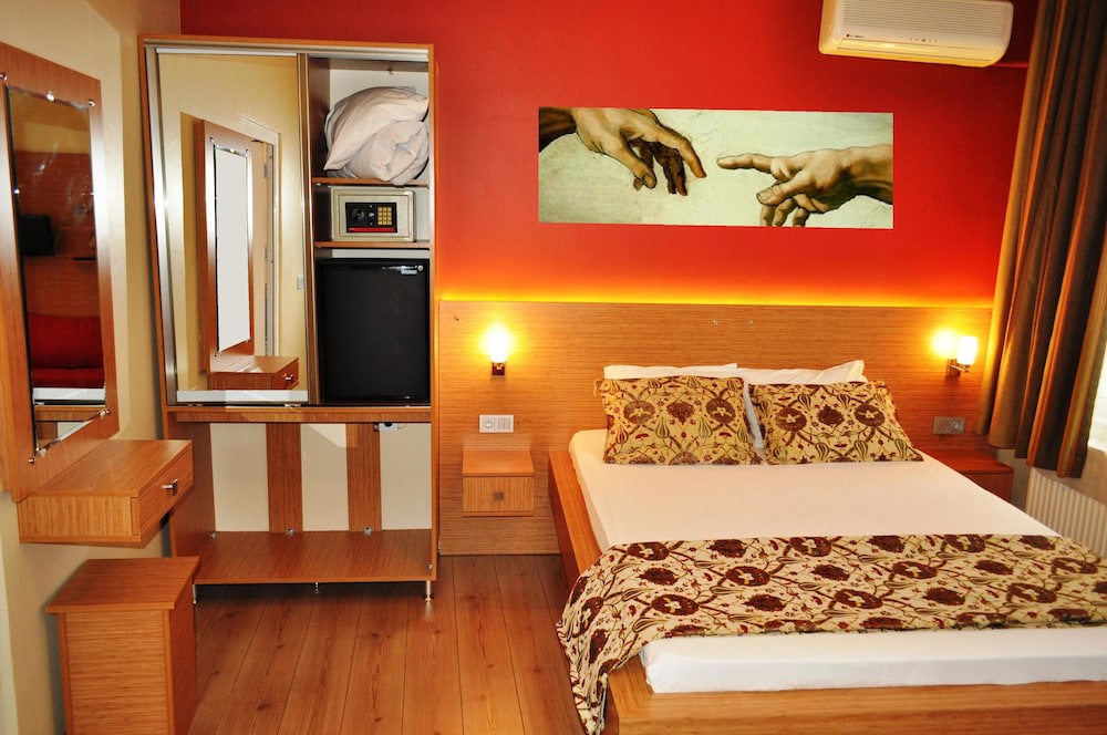 Antique Hostel & Guesthouse