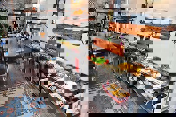 Antique Hostel & Guesthouse