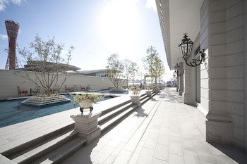 Hotel La Suite Kobe Harborland