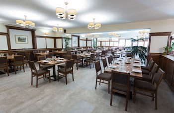Revesz Hotel