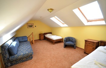 Revesz Hotel