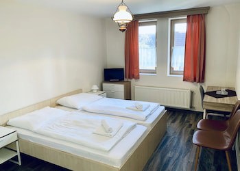 Revesz Hotel