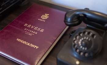 Revesz Hotel