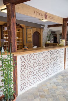 Revesz Hotel