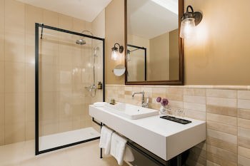 Andrassy Kuria & Spa