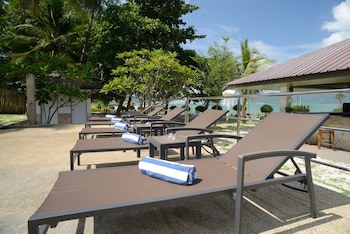 Bella Vista Waterfront Resort