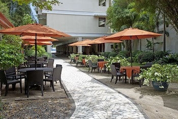Costabella Tropical Beach Hotel