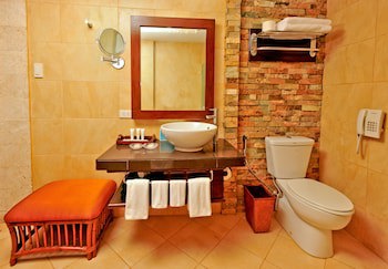 Costabella Tropical Beach Hotel
